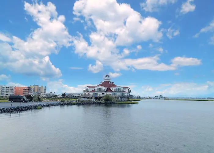 Lighthouse Club 3*